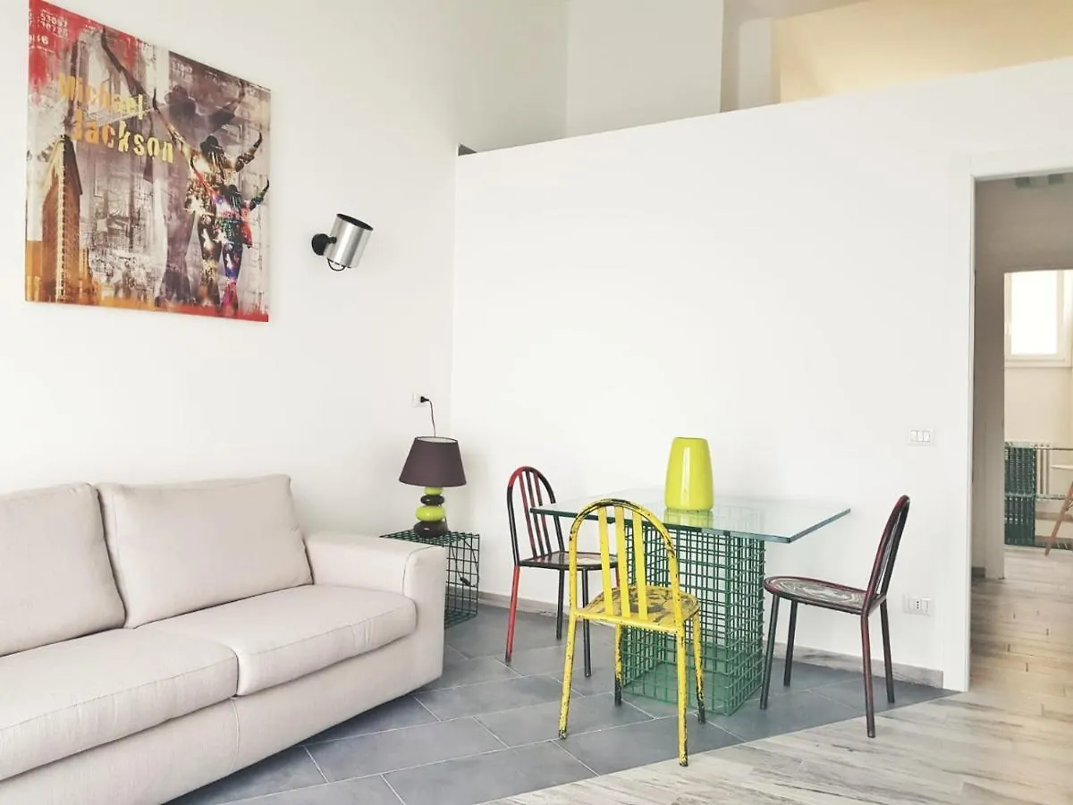 Appartamento Zuretti 53 Milano